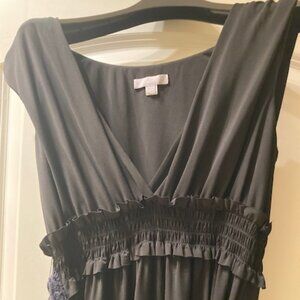 Vera Wang long black v-neck gown